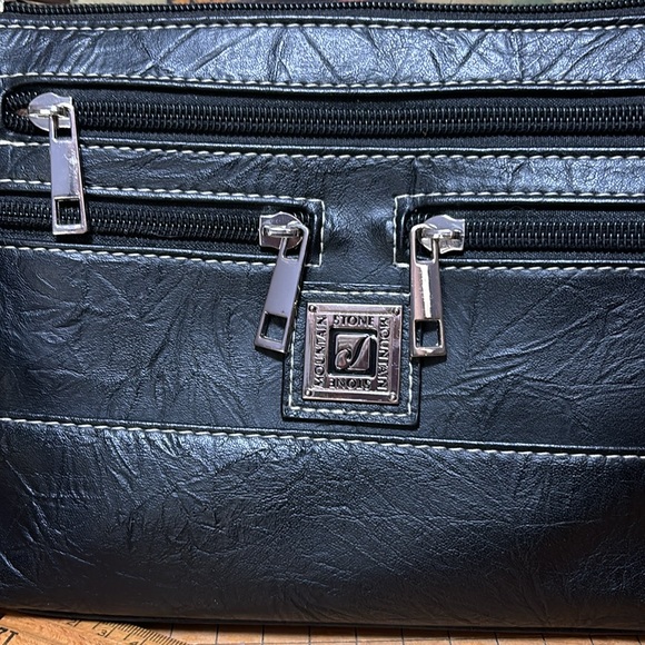 Stone Mountain USA Bag Black Leather w PVC Silver Zipper Pockets 9”Lx6.75”Hx2”D - Picture 6 of 17